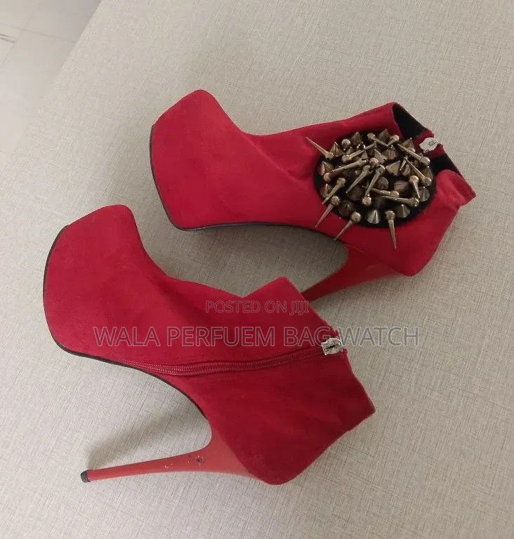 Women Boots Shoes Slightly Used
