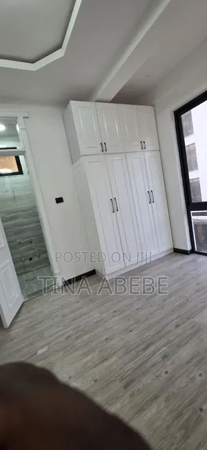 6bdrm House in Bole for sale