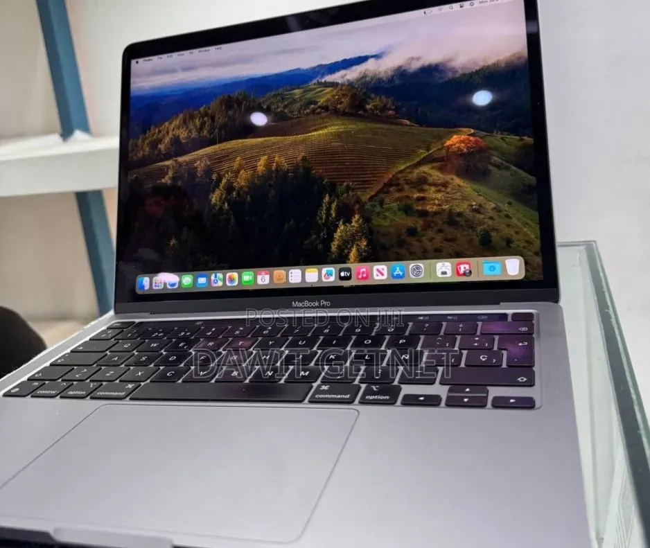 New Laptop Apple MacBook Pro 2021 M1 16GB Apple M1 SSD 512GB