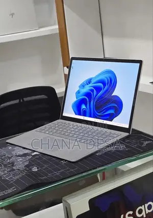 New Laptop Microsoft Surface Laptop 3 16GB Intel Core i5 SSD 512GB