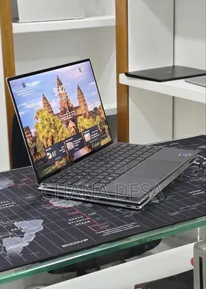 New Laptop Dell XPS 13 16GB Intel Core i7 SSD 512GB