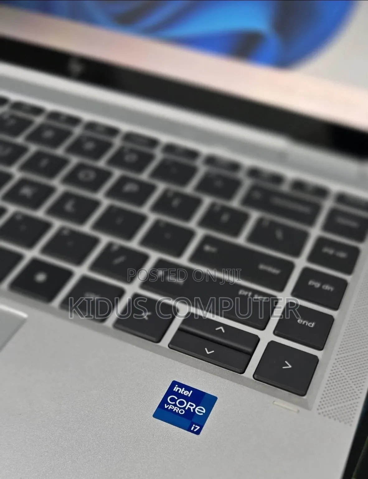 New Laptop HP EliteBook 1040 G8 16GB Intel Core i7 SSD 512GB