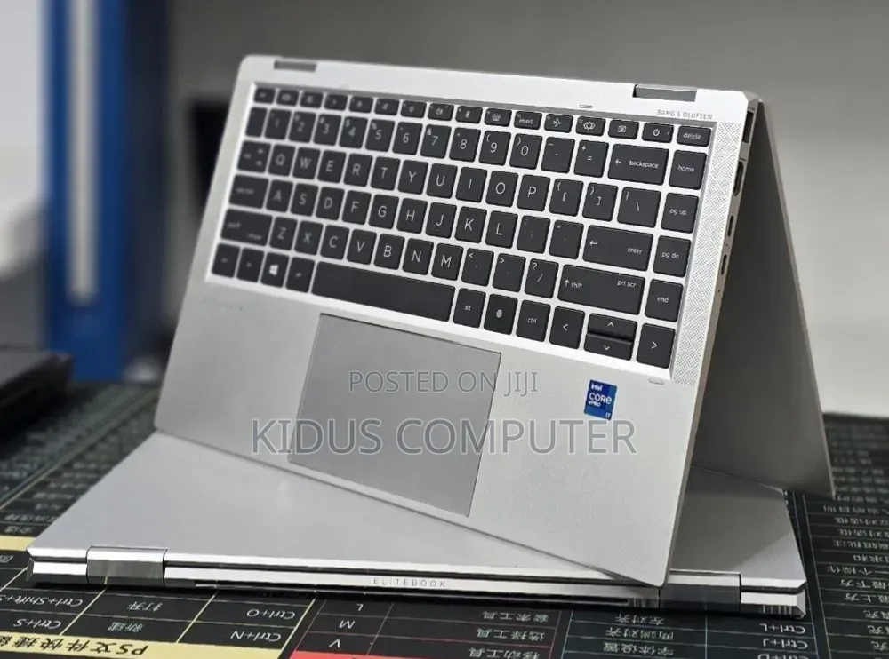 New Laptop HP EliteBook 1040 G8 16GB Intel Core i7 SSD 512GB