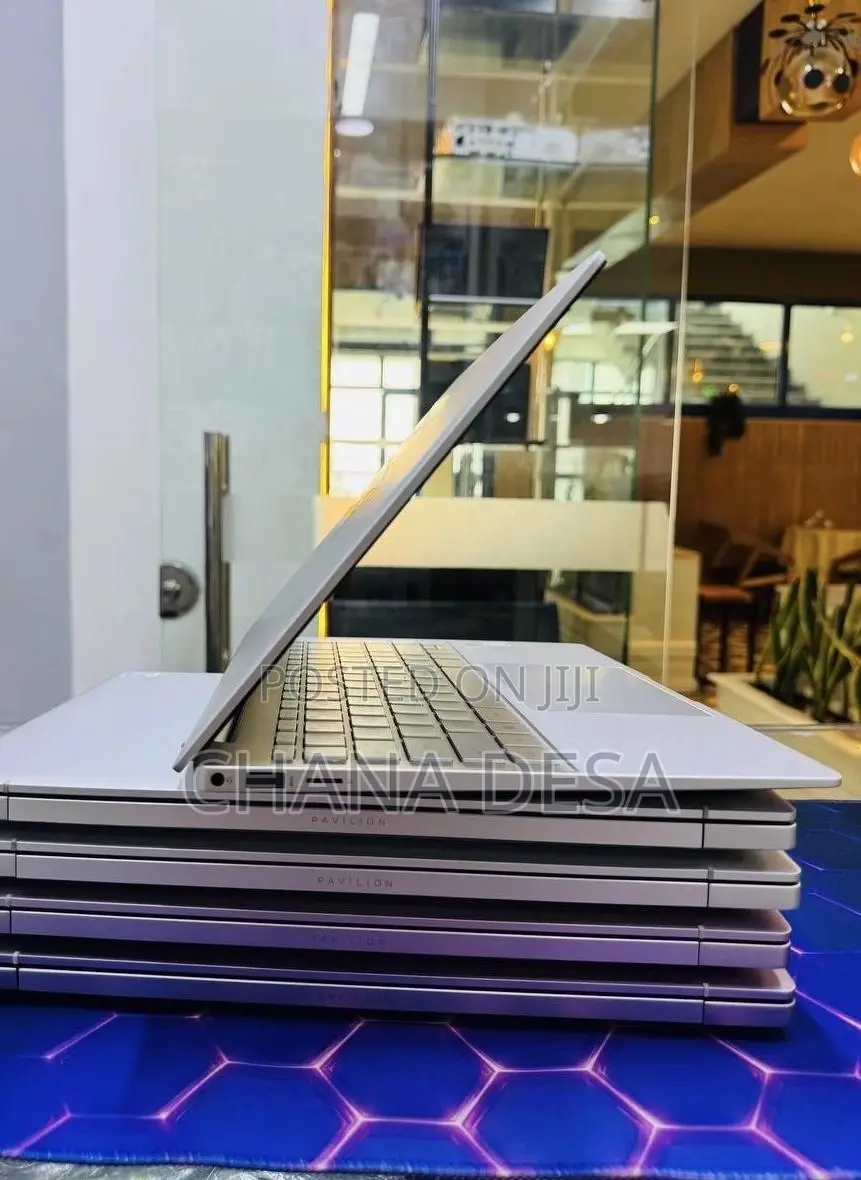 New Laptop HP 16GB Intel Core i5 SSD 1T