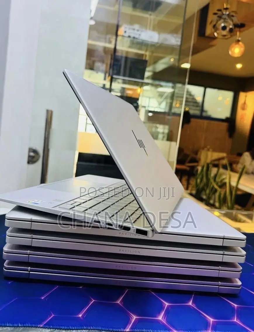 New Laptop HP 16GB Intel Core i5 SSD 1T