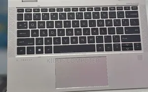 New Laptop HP EliteBook 830 G8 32GB Intel Core i7 SSD 512GB