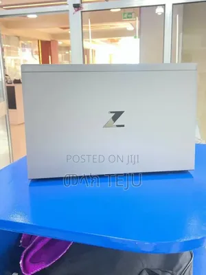 New Laptop HP ZBook Firefly 15 G7 16GB Intel Core i7 SSD 512GB