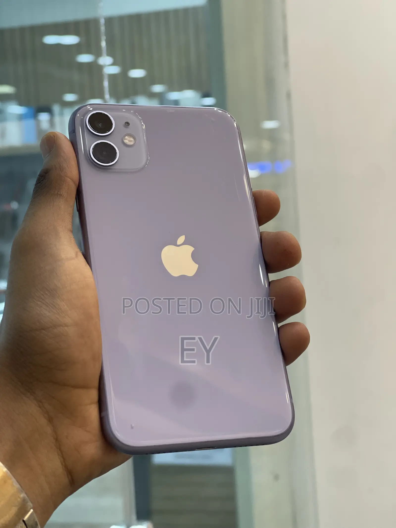 Apple iPhone 11 64 GB Purple