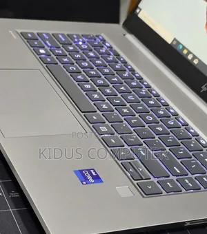 New Laptop HP ZBook Studio 32GB Intel Core i9 SSD 512GB