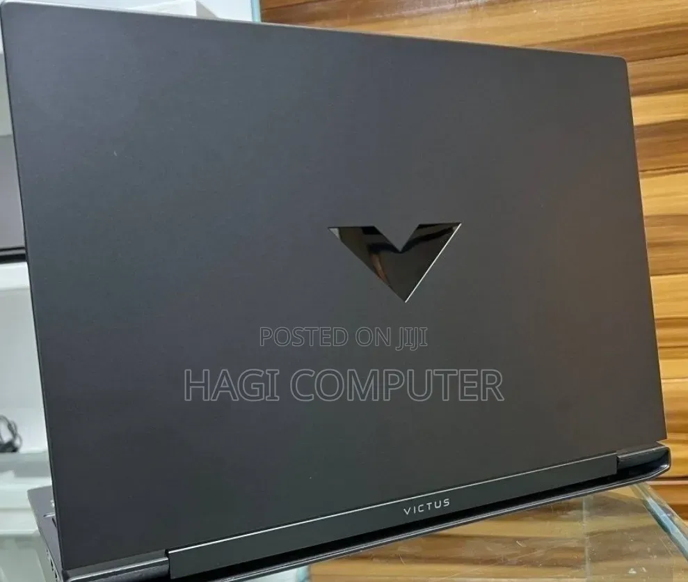 New Laptop HP Victus 15 16GB AMD Ryzen 5 SSD 512GB