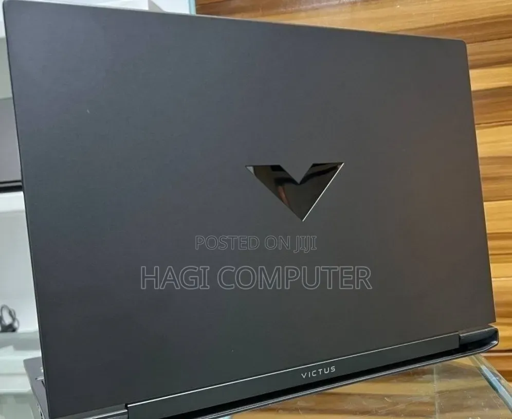 New Laptop HP Victus 15 16GB AMD Ryzen 5 SSD 512GB