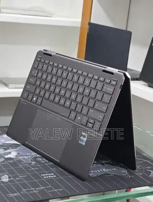 New Laptop HP Spectre 16GB Intel Core i7 SSD 512GB