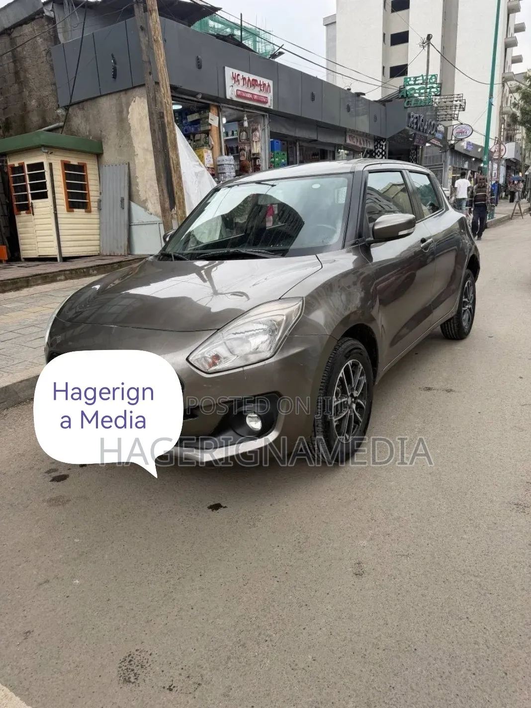 Suzuki Swift 2022 Gray
