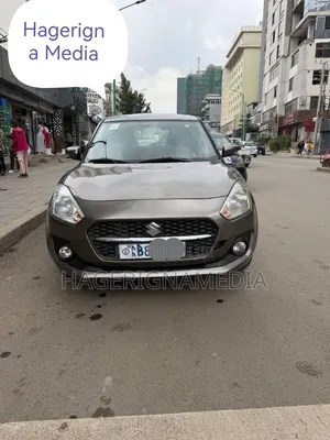 Suzuki Swift 2022 Gray