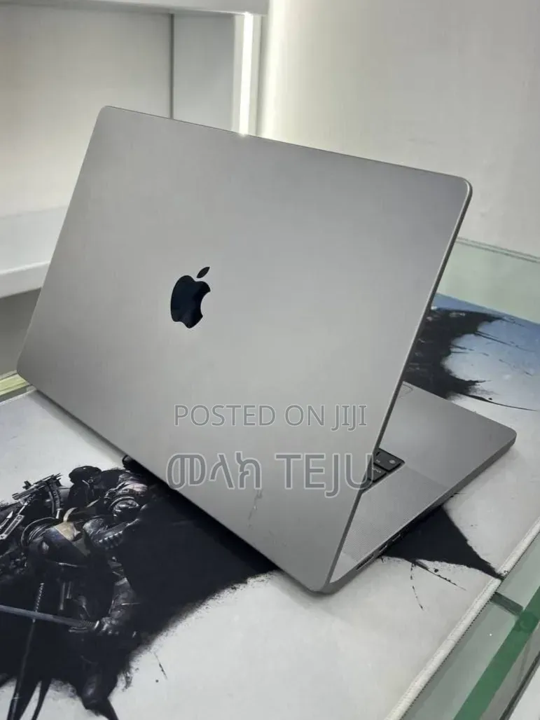 New Laptop Apple MacBook Pro 2021 M1 Max 16GB Apple M1 SSD 1T