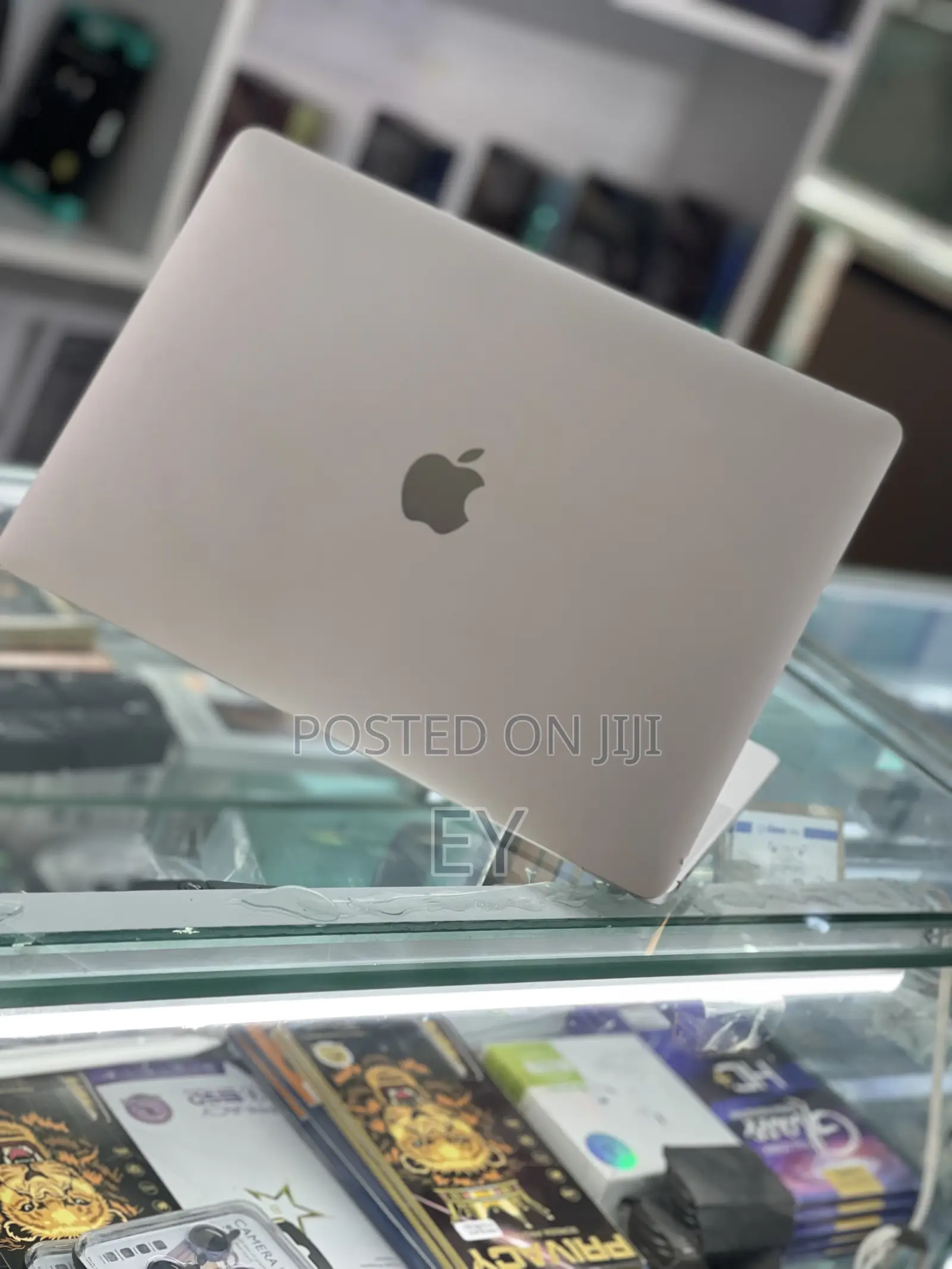Laptop Apple MacBook Pro 2017 8GB Intel Core i5 eMMC 256GB