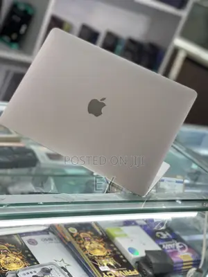 Laptop Apple MacBook Pro 2017 8GB Intel Core i5 eMMC 256GB