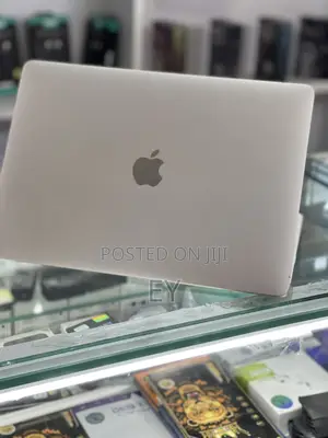 Laptop Apple MacBook Pro 2017 8GB Intel Core i5 eMMC 256GB