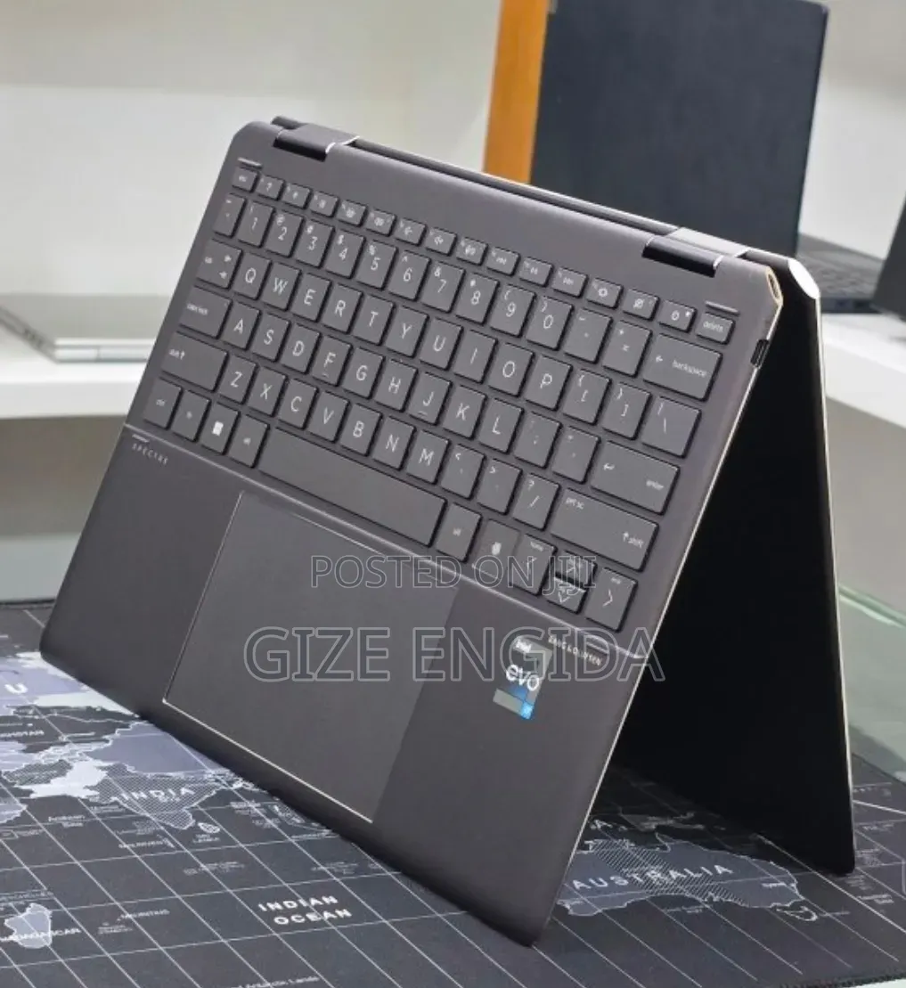 New Laptop HP Spectre 16GB Intel Core i7 SSD 512GB