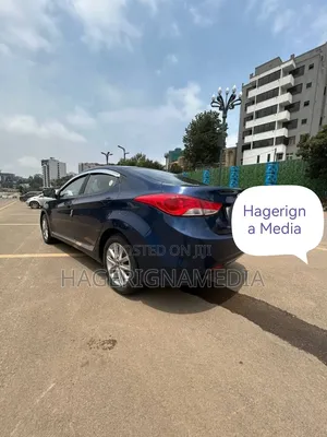 Hyundai Avante 2012 Blue
