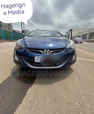 Hyundai Avante 2012 Blue