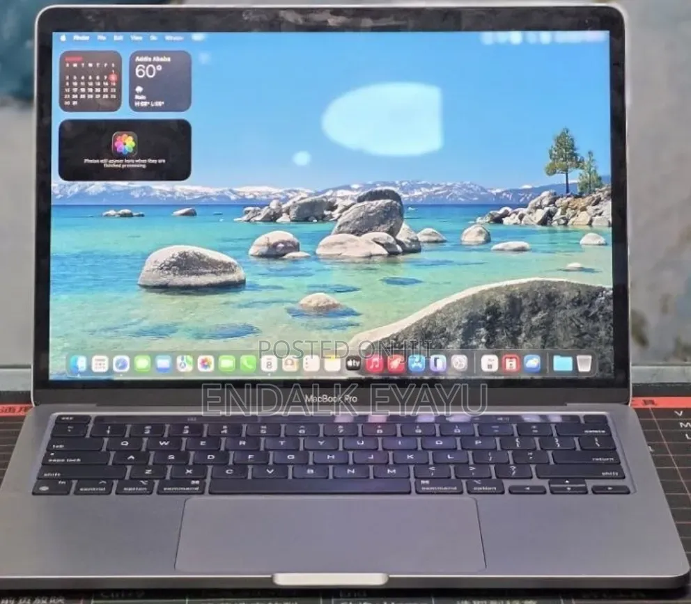 New Laptop Apple MacBook Pro 2022 M2 8GB Apple M2 SSD 512GB