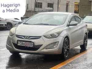 Hyundai Avante 2015 Beige
