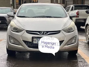 Hyundai Avante 2015 Beige
