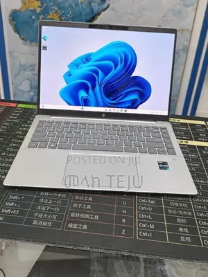 New Laptop HP Pavilion 15 16GB Intel Core i7 SSHD (Hybrid) 1T