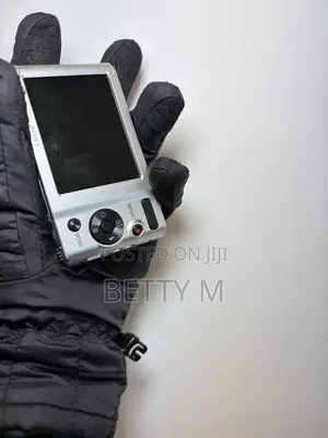 Sony Cyber-Shot Digital Camera