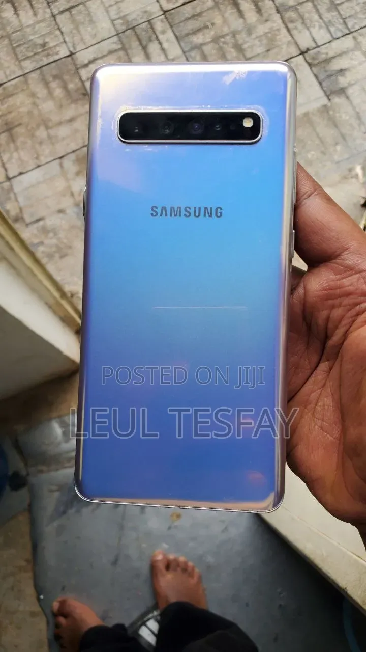Samsung Galaxy S10 5G 256 GB Purple