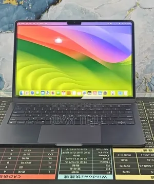 New Laptop Apple MacBook Air 2022 M2 8GB Apple M2 SSD 512GB