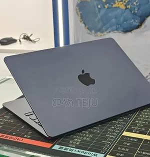 New Laptop Apple MacBook Air 2022 M2 8GB Apple M2 SSD 512GB