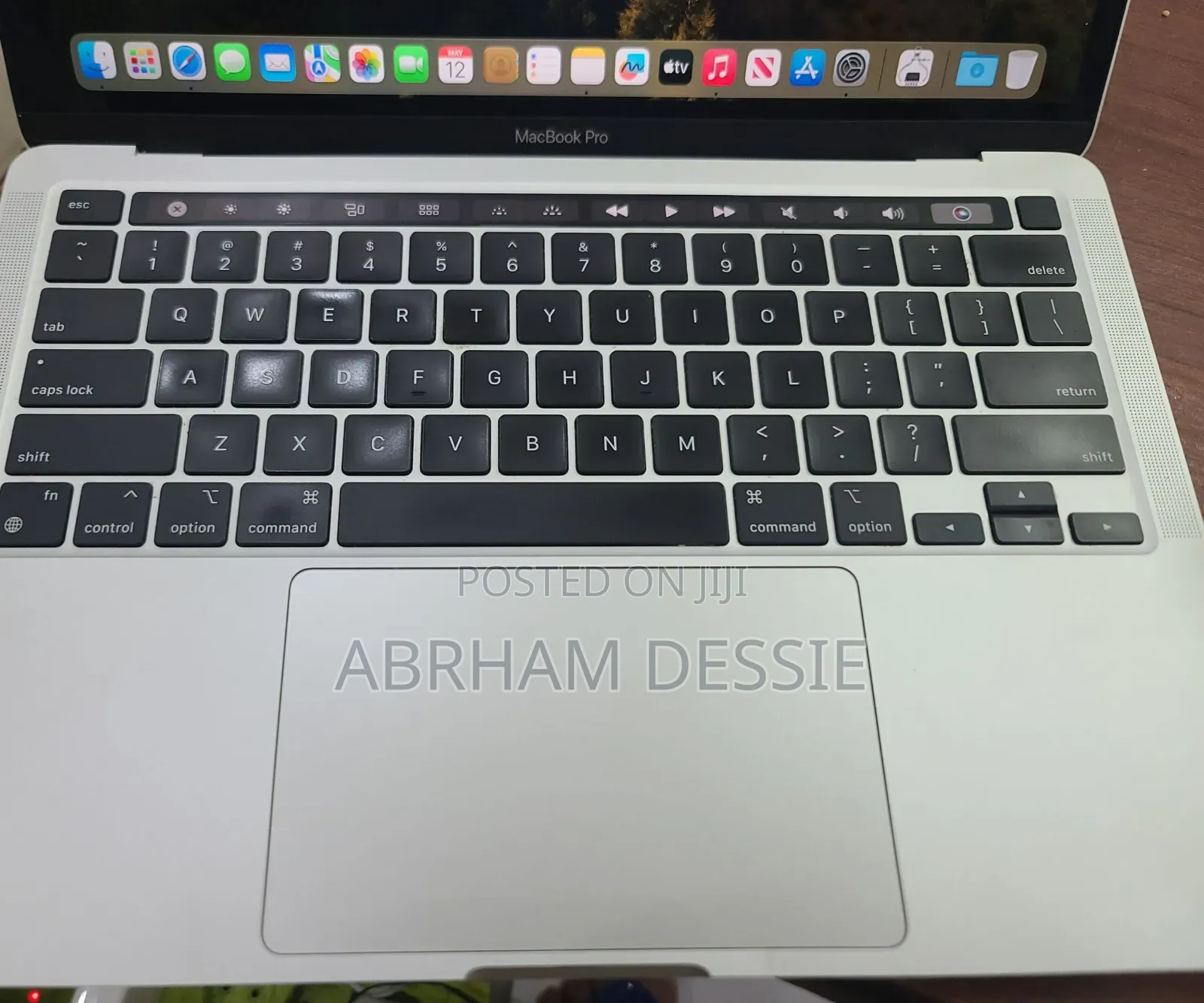 New Laptop Apple MacBook Pro 2021 M1 16GB Apple M1 SSD 256GB