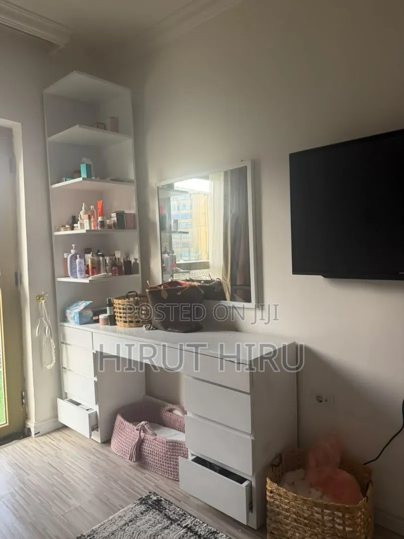 Modern White Dressing Table With Shelf and Mirror (Slightly Used)