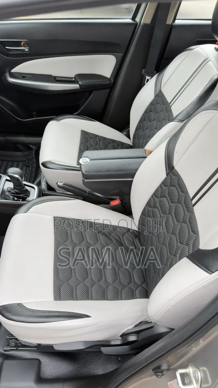 Suzuki Dzire 2022 Silver