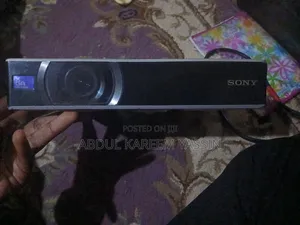 Sony Projector VPL-CX20