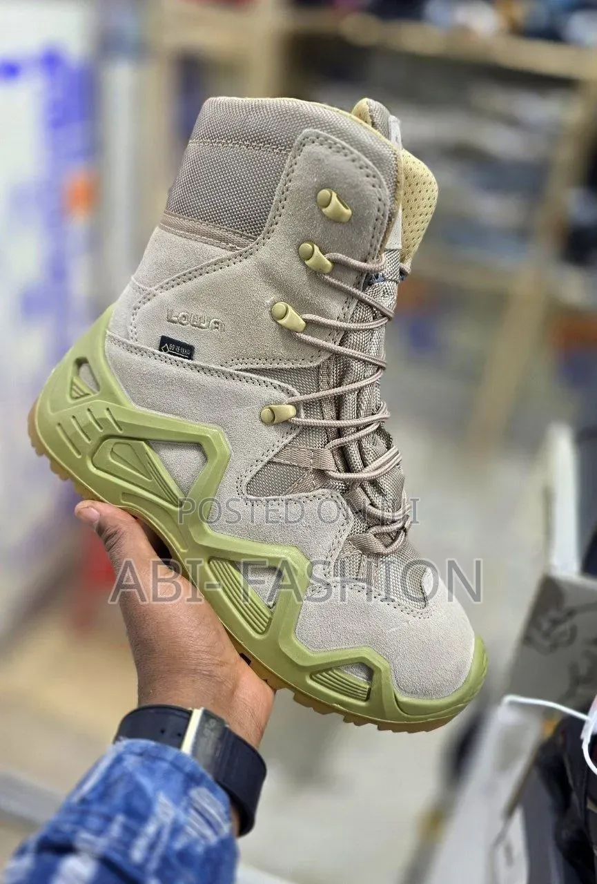 Lowa Green Miltary Boots Made in Veitnham