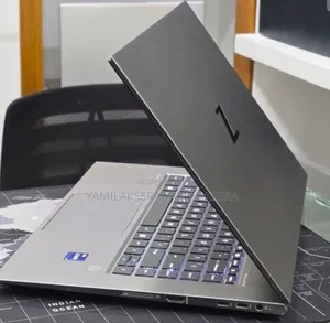 New Laptop HP ZBook 15 32GB Intel Core i9 SSD 512GB