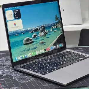 New Laptop Apple MacBook Pro 2022 M2 16GB Apple M2 SSD 512GB