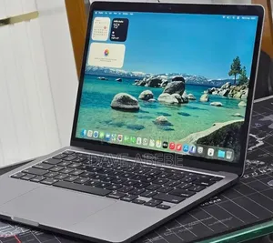 New Laptop Apple MacBook Pro 2022 M2 16GB Apple M2 SSD 512GB