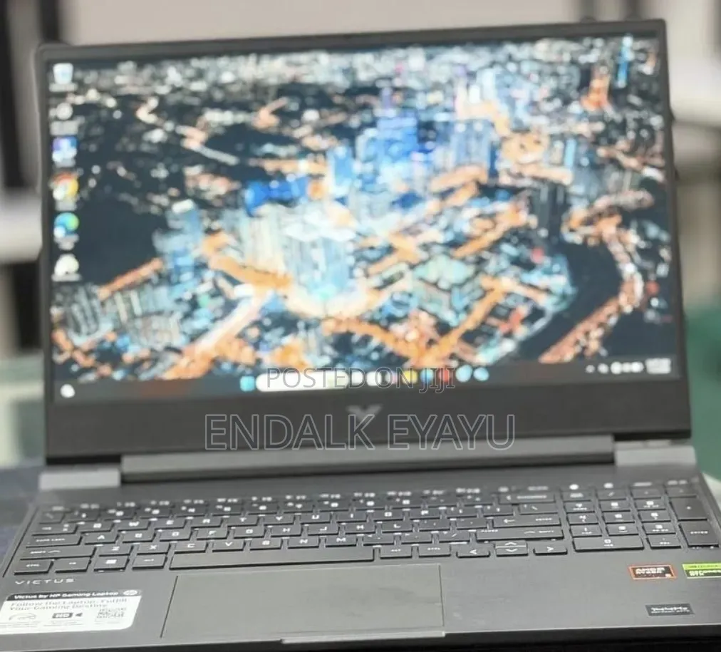 New Laptop HP Victus 15 16GB AMD Ryzen 5 SSD 512GB
