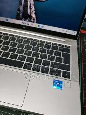 New Laptop HP EliteBook 830 G8 16GB Intel Core i5 SSD 512GB