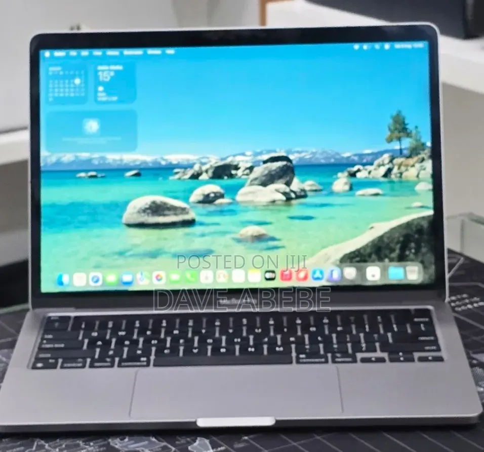 New Laptop Apple MacBook Pro 2022 M2 16GB Apple M2 SSD 512GB
