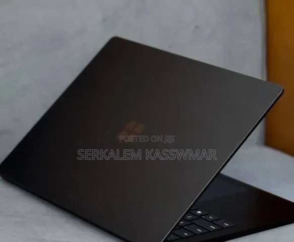 New Laptop Microsoft Surface Laptop 4 16GB Intel Core i7 SSD 512GB