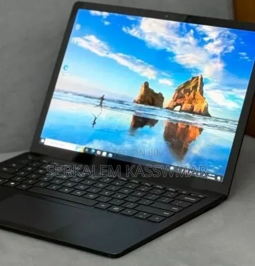 New Laptop Microsoft Surface Laptop 4 16GB Intel Core i7 SSD 512GB