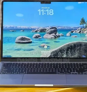 New Laptop Apple MacBook Air 2022 M2 8GB Apple M2 SSD 512GB