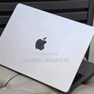New Laptop Apple MacBook Air 2022 M2 8GB Apple M2 SSD 512GB