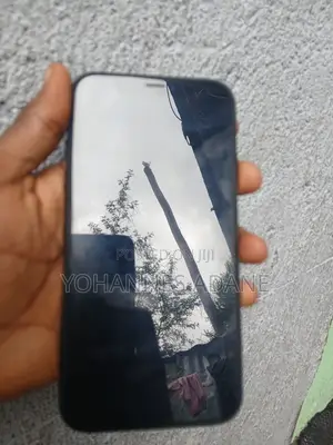 Apple iPhone XR 128 GB Black