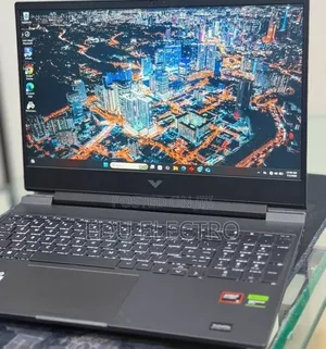 New Laptop HP Victus 15 16GB AMD Ryzen 5 SSD 512GB